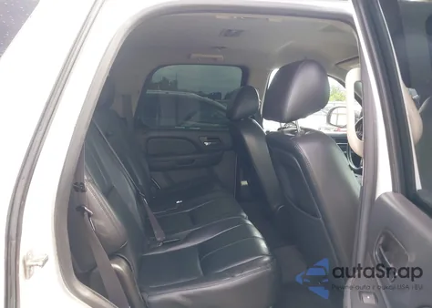 2014 GMC Yukon Slt z USA, uszkodzony, nr VIN 1GKS1CE05ER186495